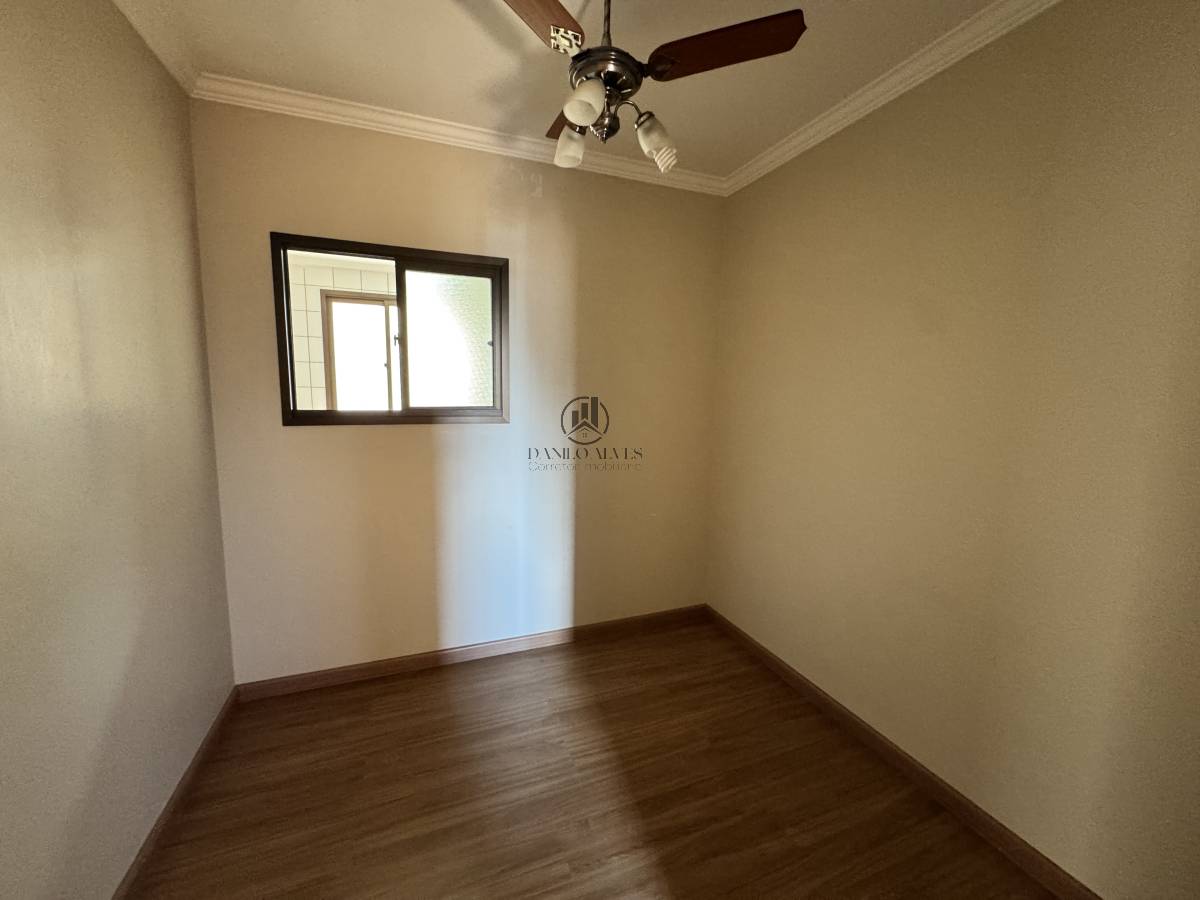 Apartamento à venda com 3 quartos, 100m² - Foto 18