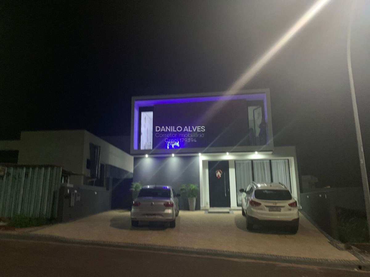  - Casa de condomínio à venda, no Vista Bela, , com 3 quartos, 207m²